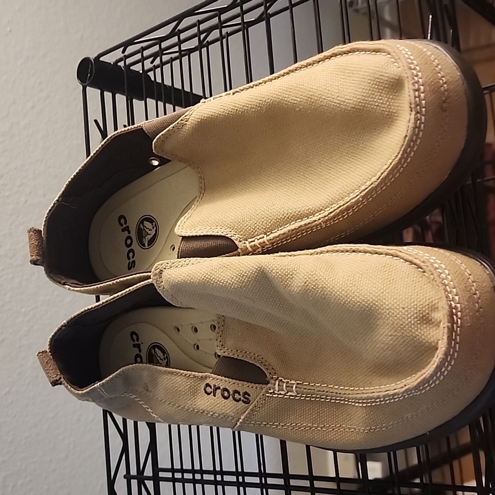 Crocs Men’s Walu Espresso Khaki Slip On Loafers, 12